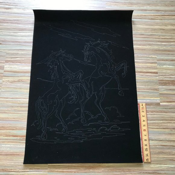 Wild Horses Pre-Printed Black Velvet Fabric Wall Hanging Artex Tri-Chem Painting - Picture 3 of 4